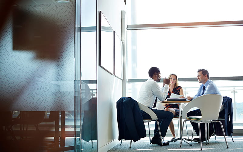 Business-office-people-m-min.jpg