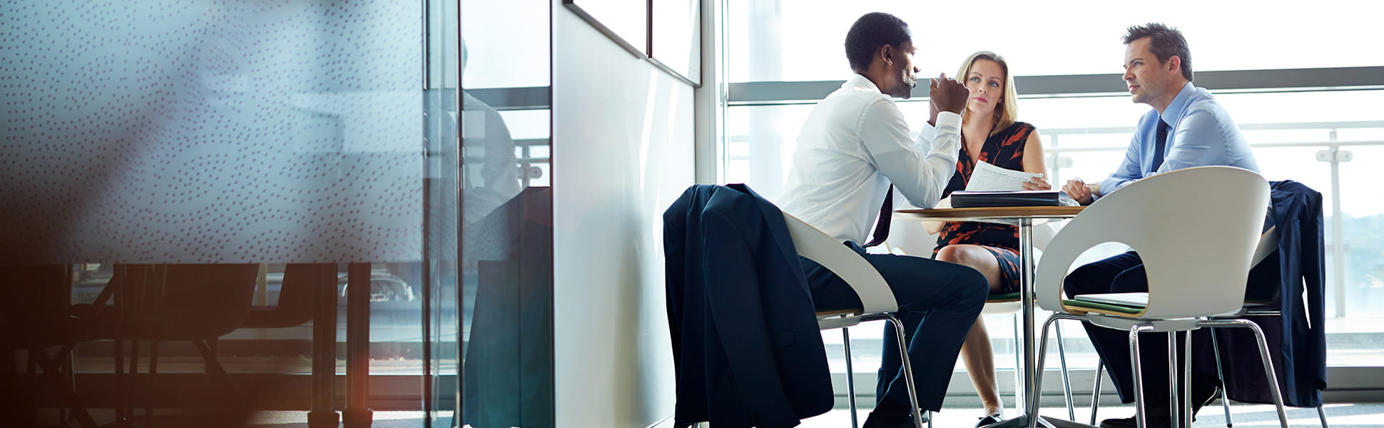 Business-office-people-l-min.jpg